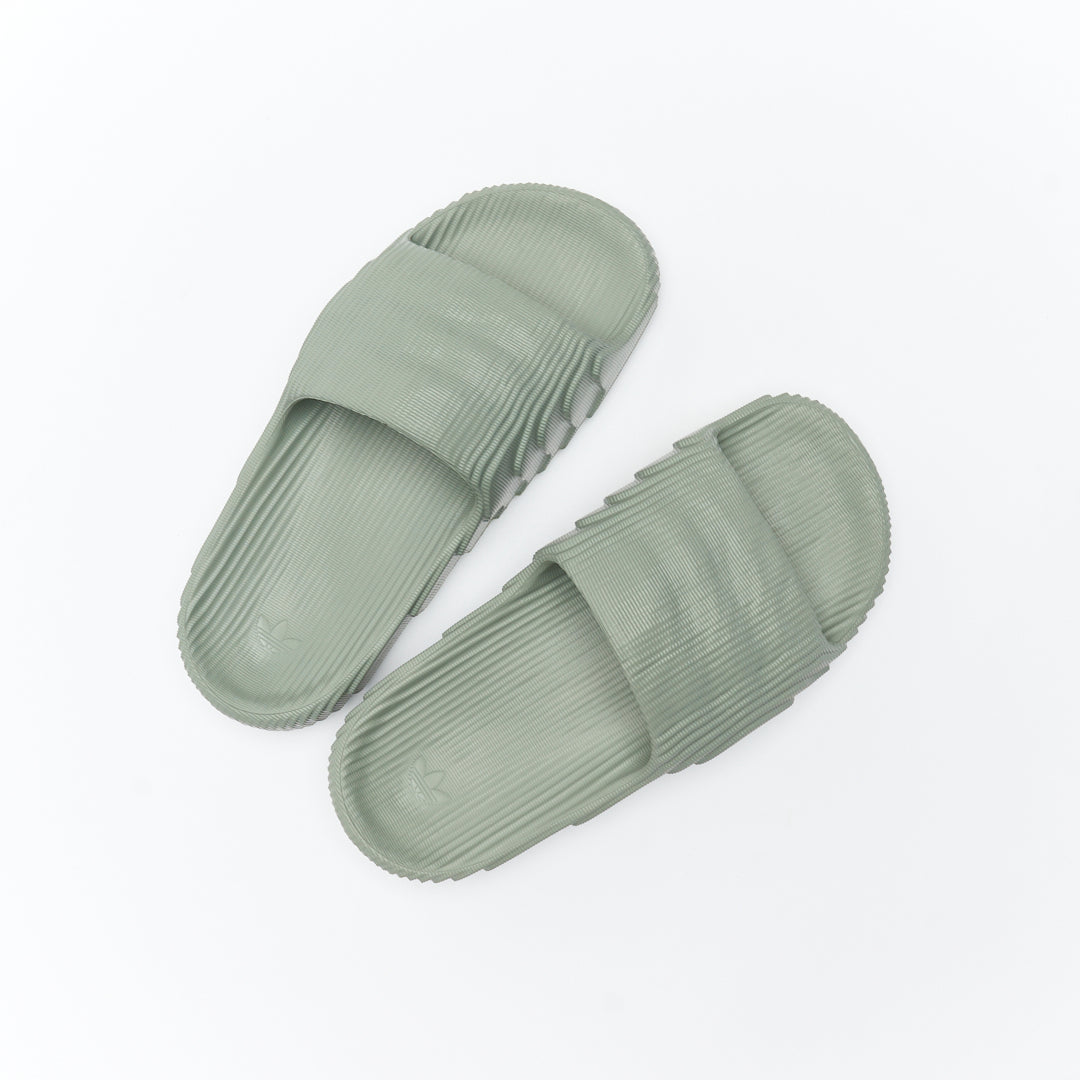ADIDAS Originals - Adilette 22 W (Silver Green/Silver Green/Core Black)