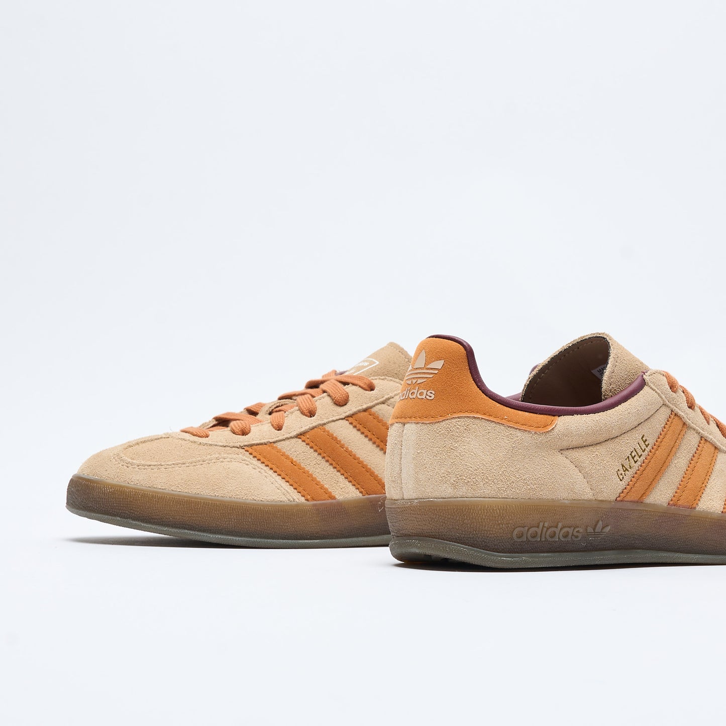 ADIDAS Originals - Gazelle Indoor (Warm Sandstone/Craft Ochre/Shadow Red)