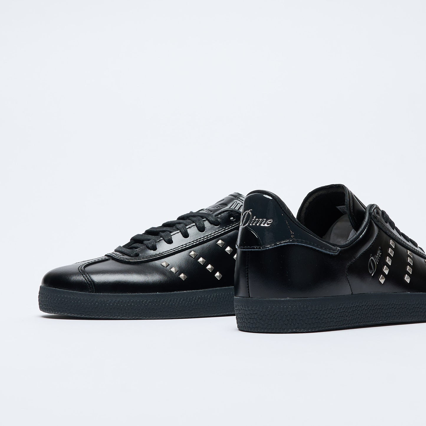 Chaussures - DIME x ADIDAS Skateboarding - Gazelle ADV (Black)