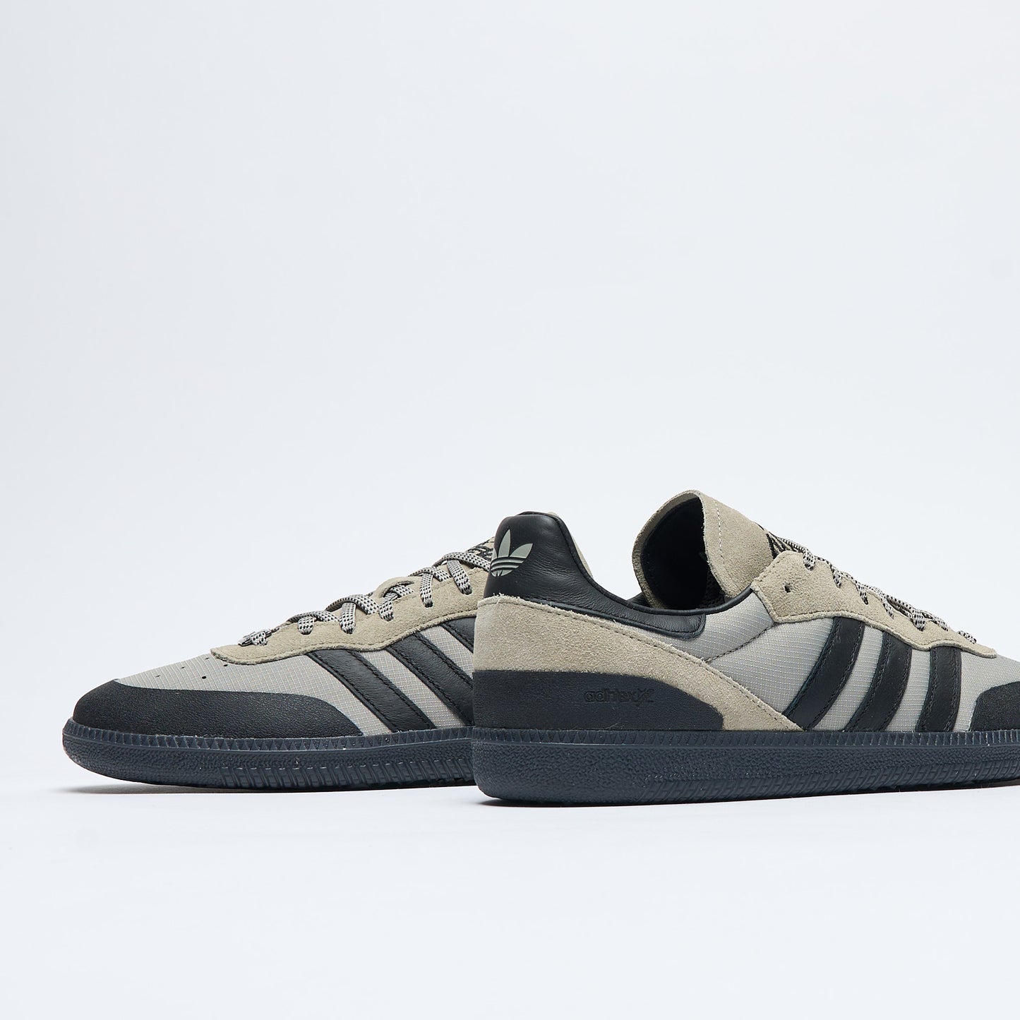 100 Thieves x Adidas - Palos Hills (Silver Pebble/Core Black)