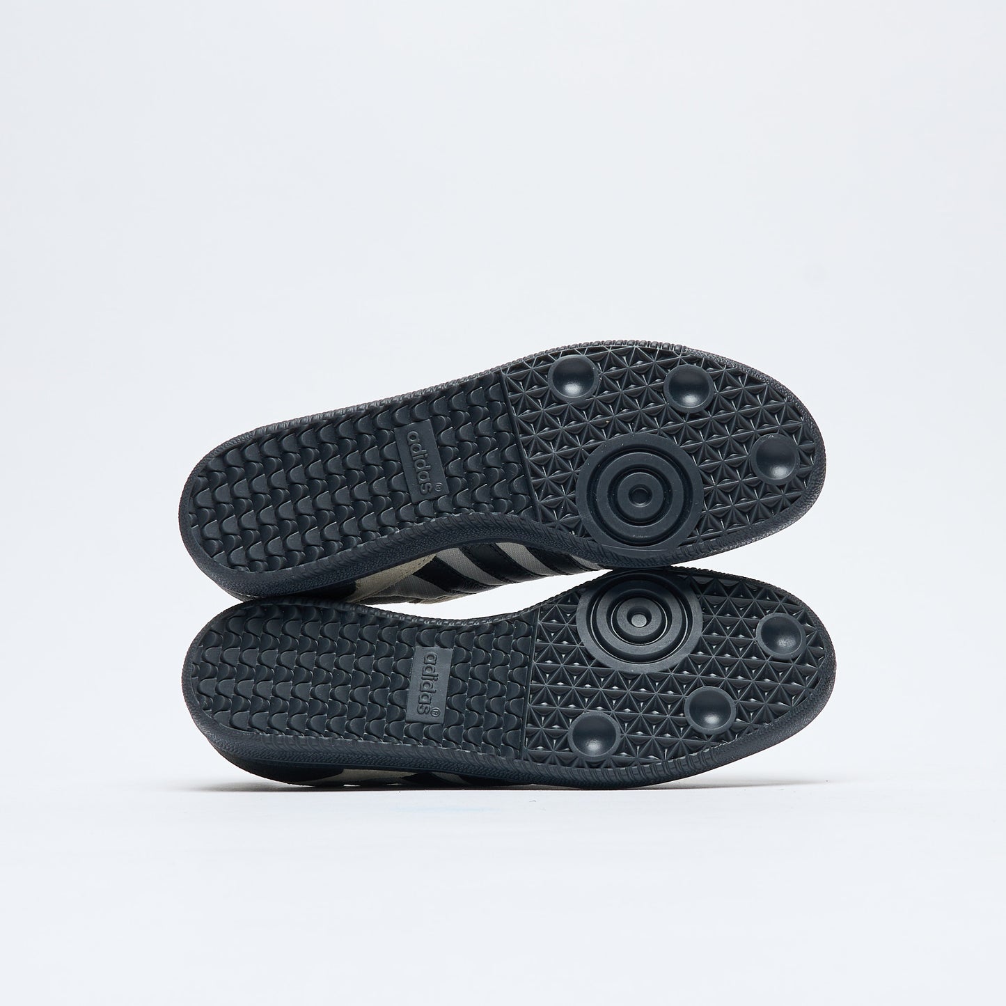 100 Thieves x Adidas - Palos Hills (Silver Pebble/Core Black)