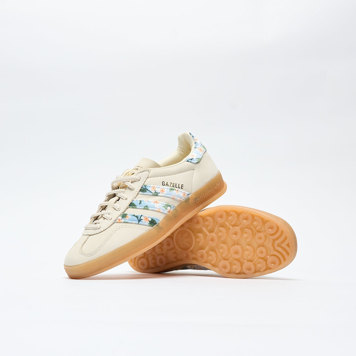 Liberty London x ADIDAS Originals - Gazelle Indoor W (Crew White/Gold Metallic/Tactile Blue)