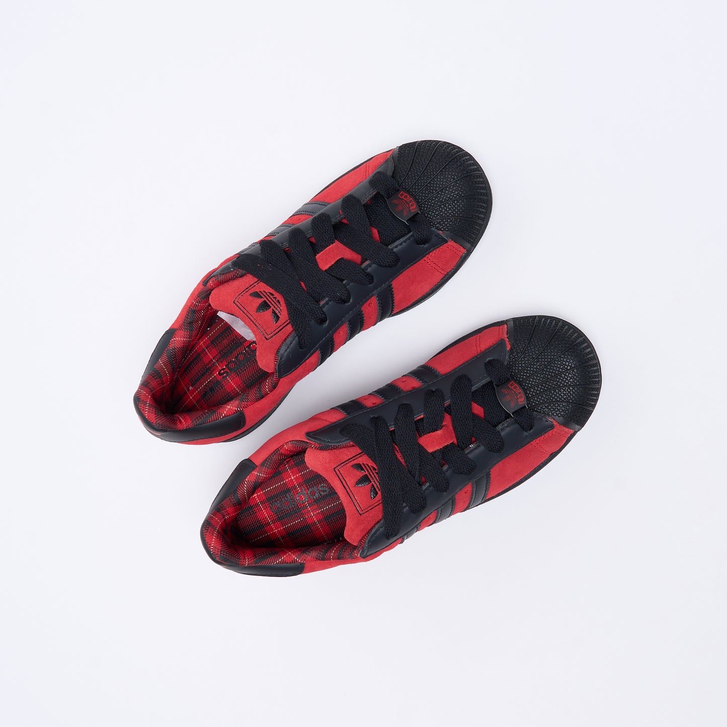 ADIDAS Originals - Superstar II "London" (Better Scarlet/Core Black/Matte Gold)