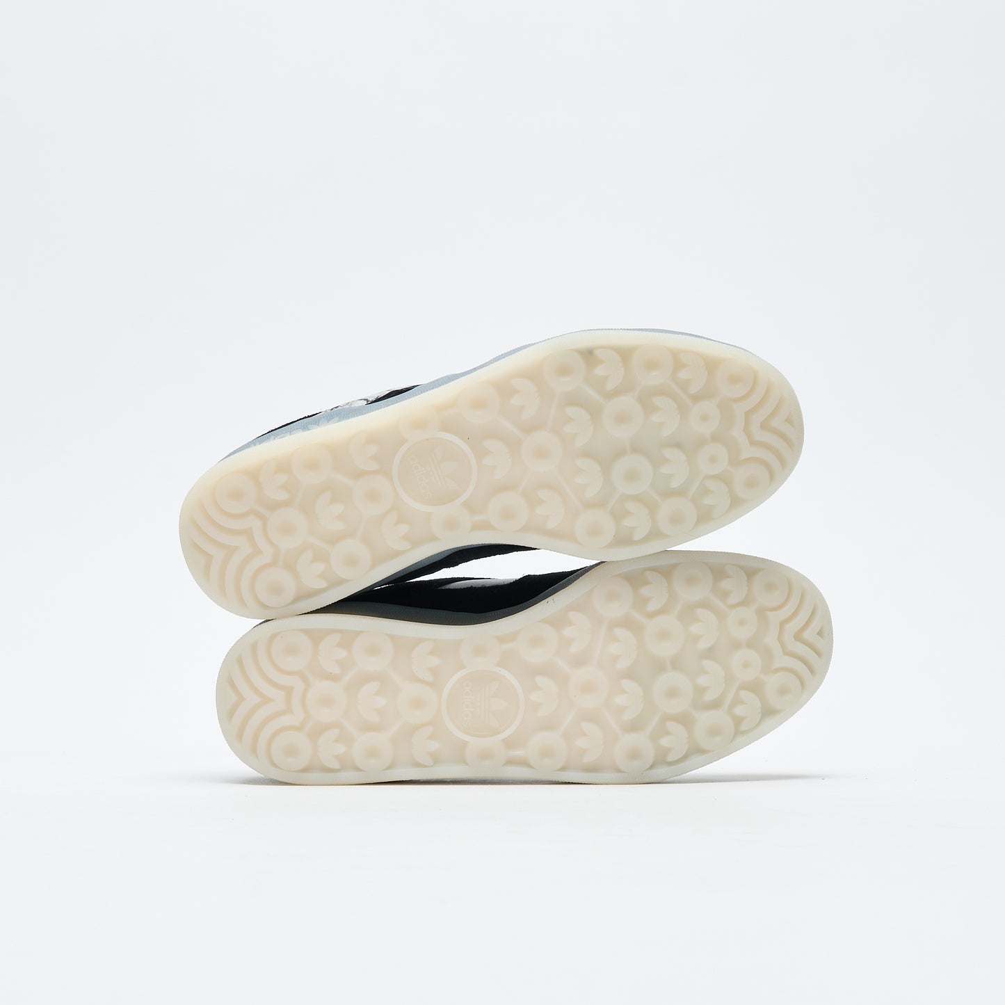 ADIDAS Skateboarding - Aloha Super x Gustav Tønnesen (Black/White)