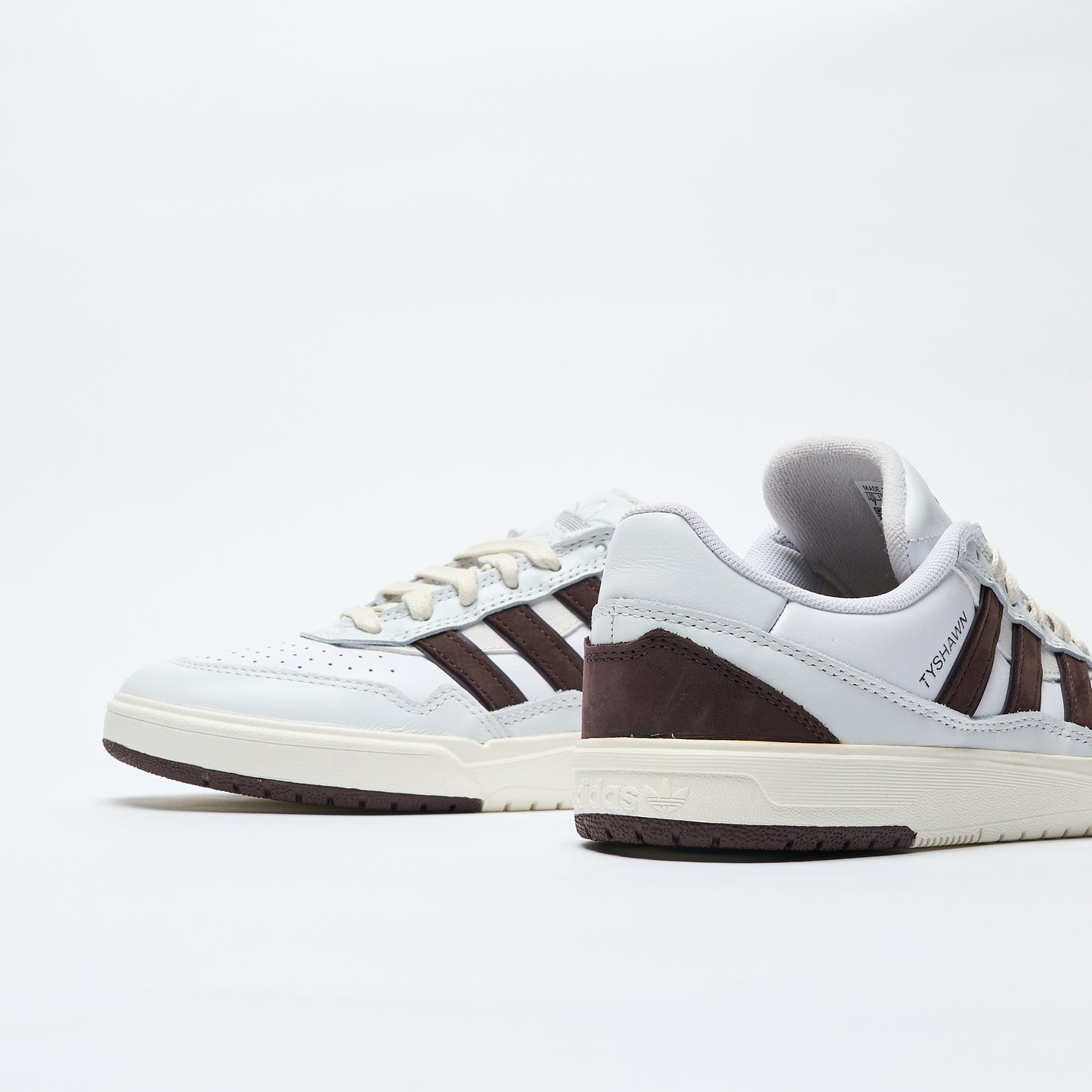 ADIDAS Skateboarding - Tyshawn II x Zach (Crystal White/Shadow Brown)