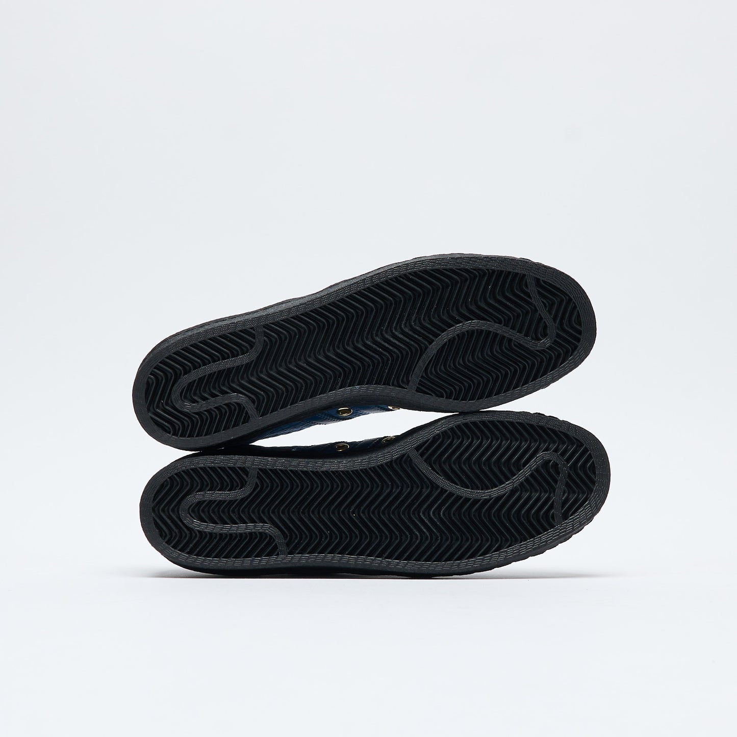 ADIDAS Skateboarding - Superstar x Arrow and Beast (Night Marine/Core Black)