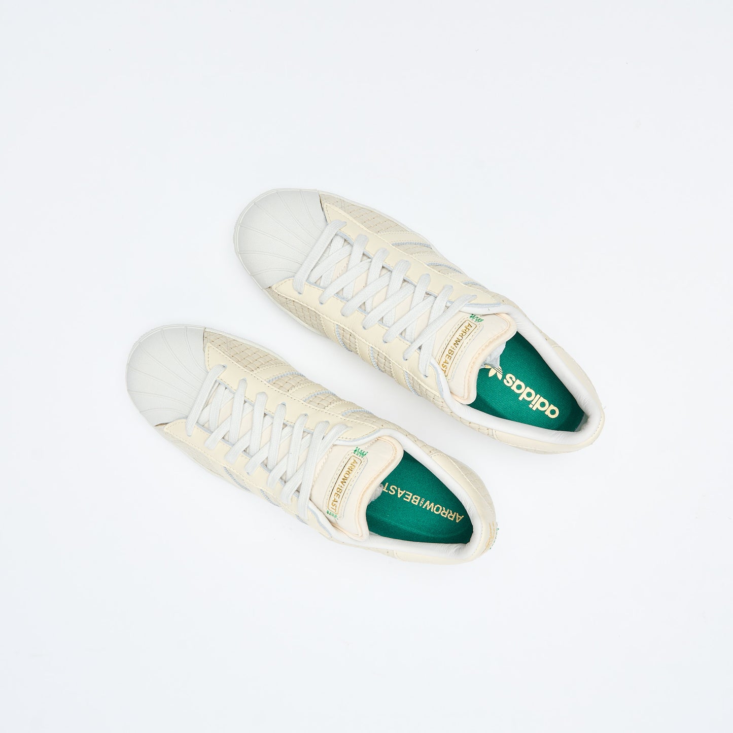 ADIDAS Skateboarding - Superstar x Arrow and Beast (Wonder White/Crystal White)
