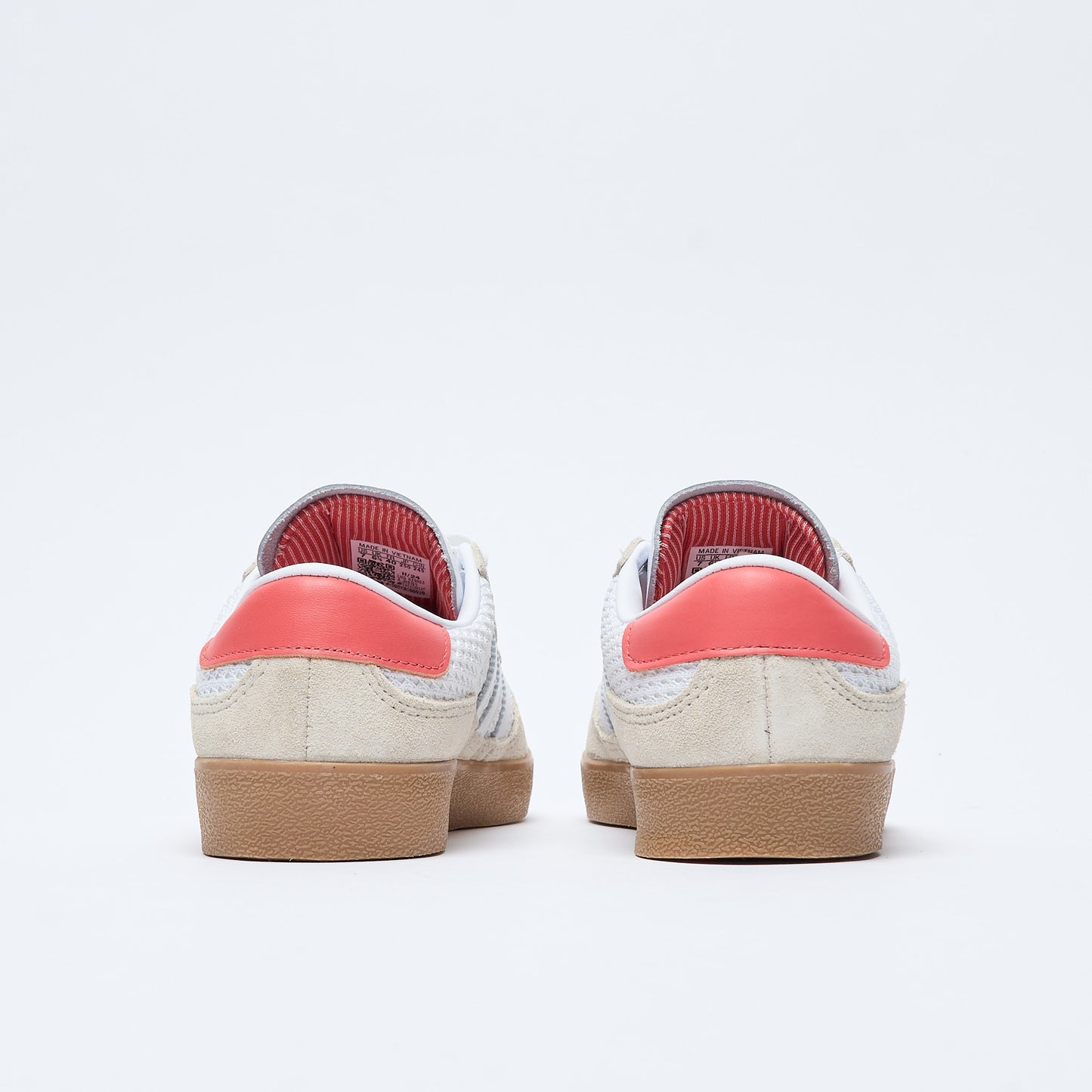 ADIDAS Skateboarding - Puig Indoor (Wonder White/Cloud White/Gum)