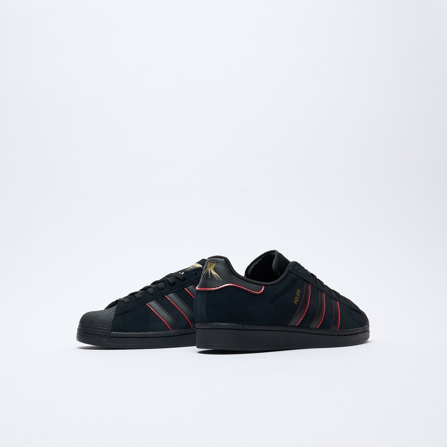 ADIDAS Skate - Superstar ADV "Felipe" (Core Black/Better Scarlet/Gold Metallic)