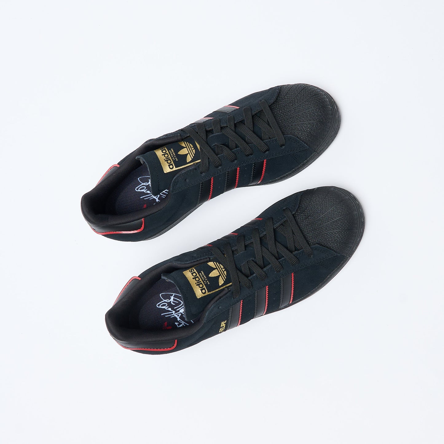 ADIDAS Skate - Superstar ADV "Felipe" (Core Black/Better Scarlet/Gold Metallic)