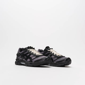 Griff x Asics Sportstyle - Gel-Cumulus 16 (Black/Black)