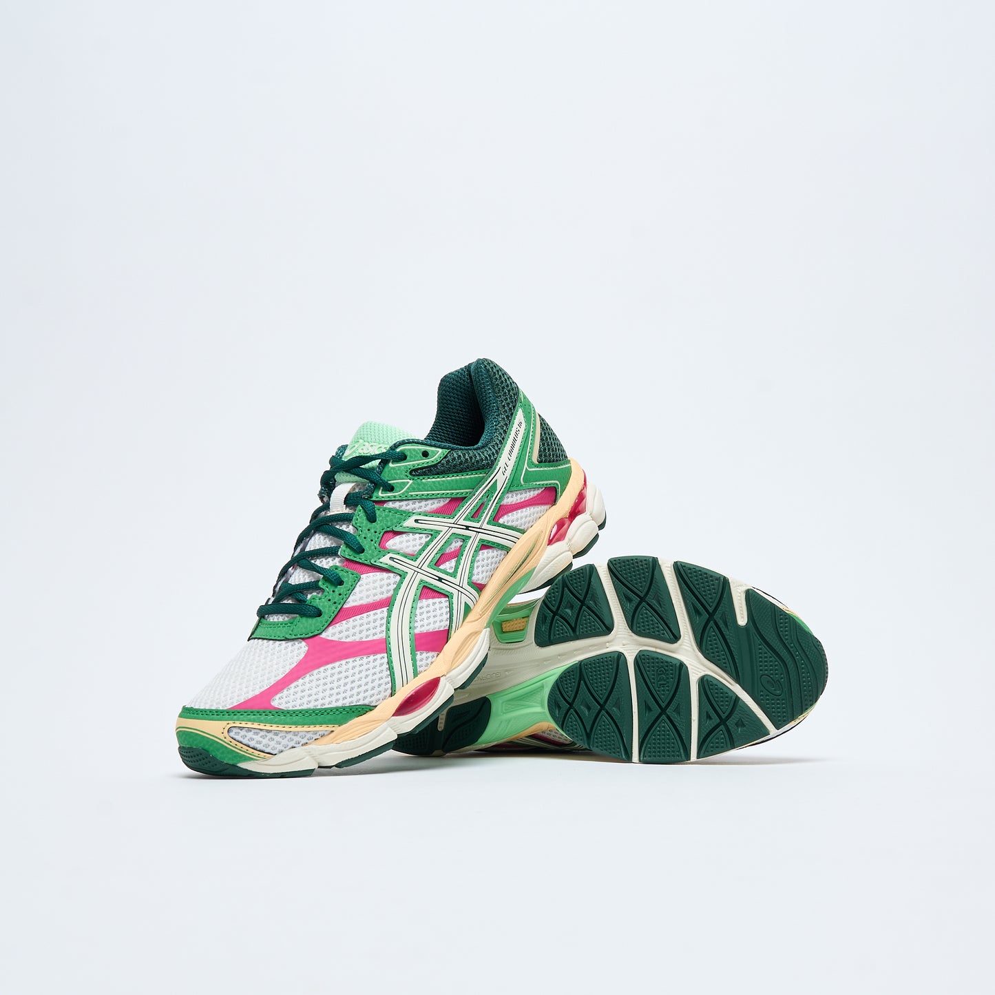 Asics Sportstyle - Gel-Cumulus 16 (Cream/Ivroy)