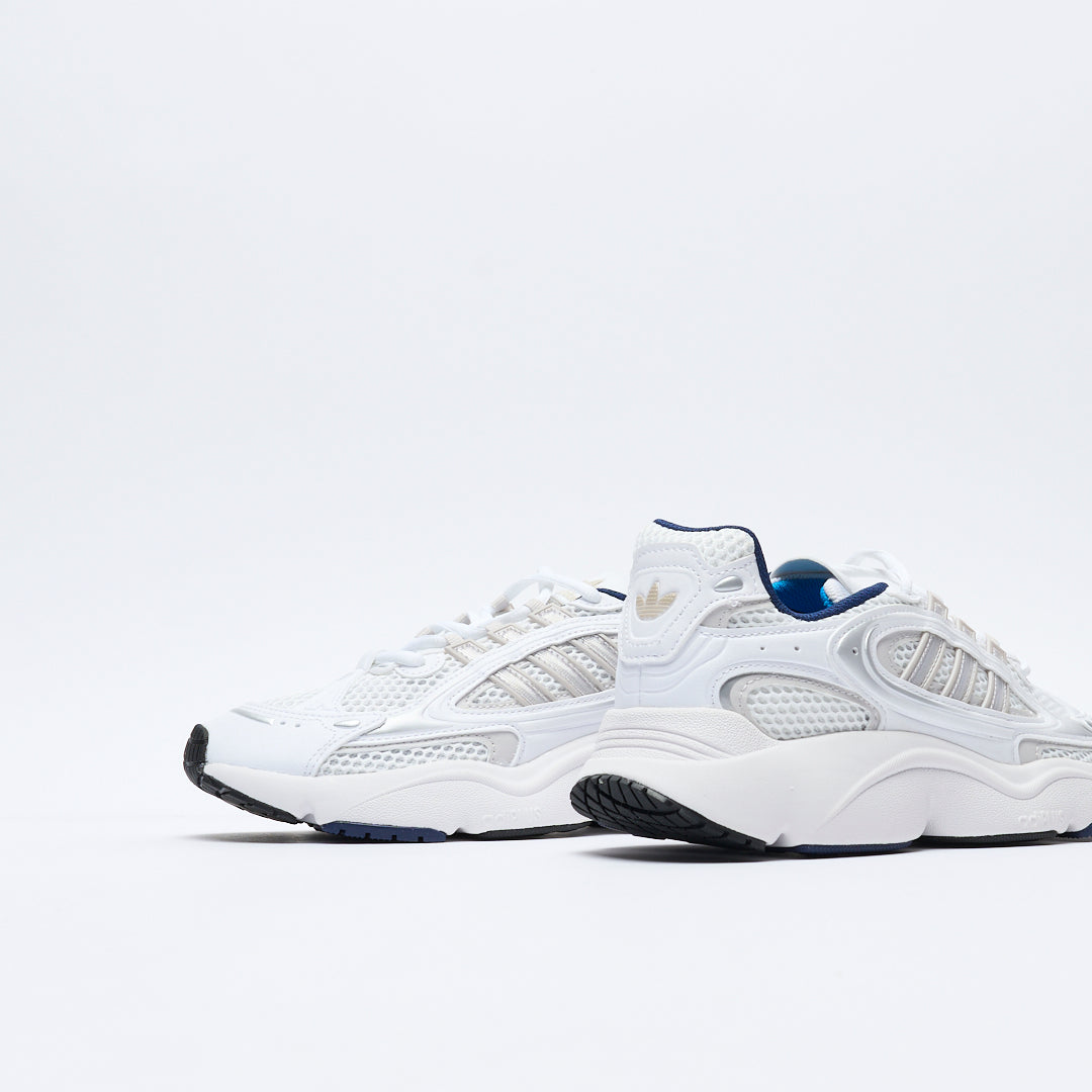 Adidas - Ozmillen (Cloud White/Grey/Bright Blue)