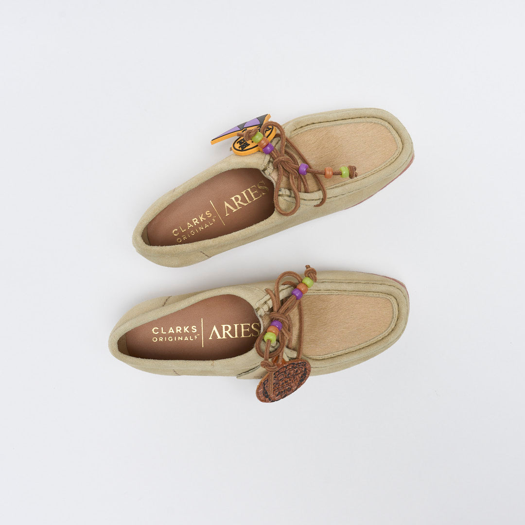 Aries Arise x Clarks Originals - Wallabee (Maple)