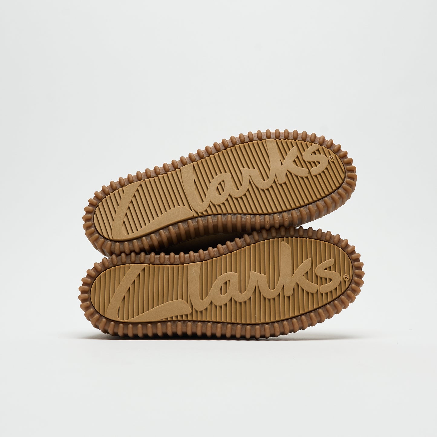 Clarks Signature - Torhill Hi Suede (Dark Sand Suede)