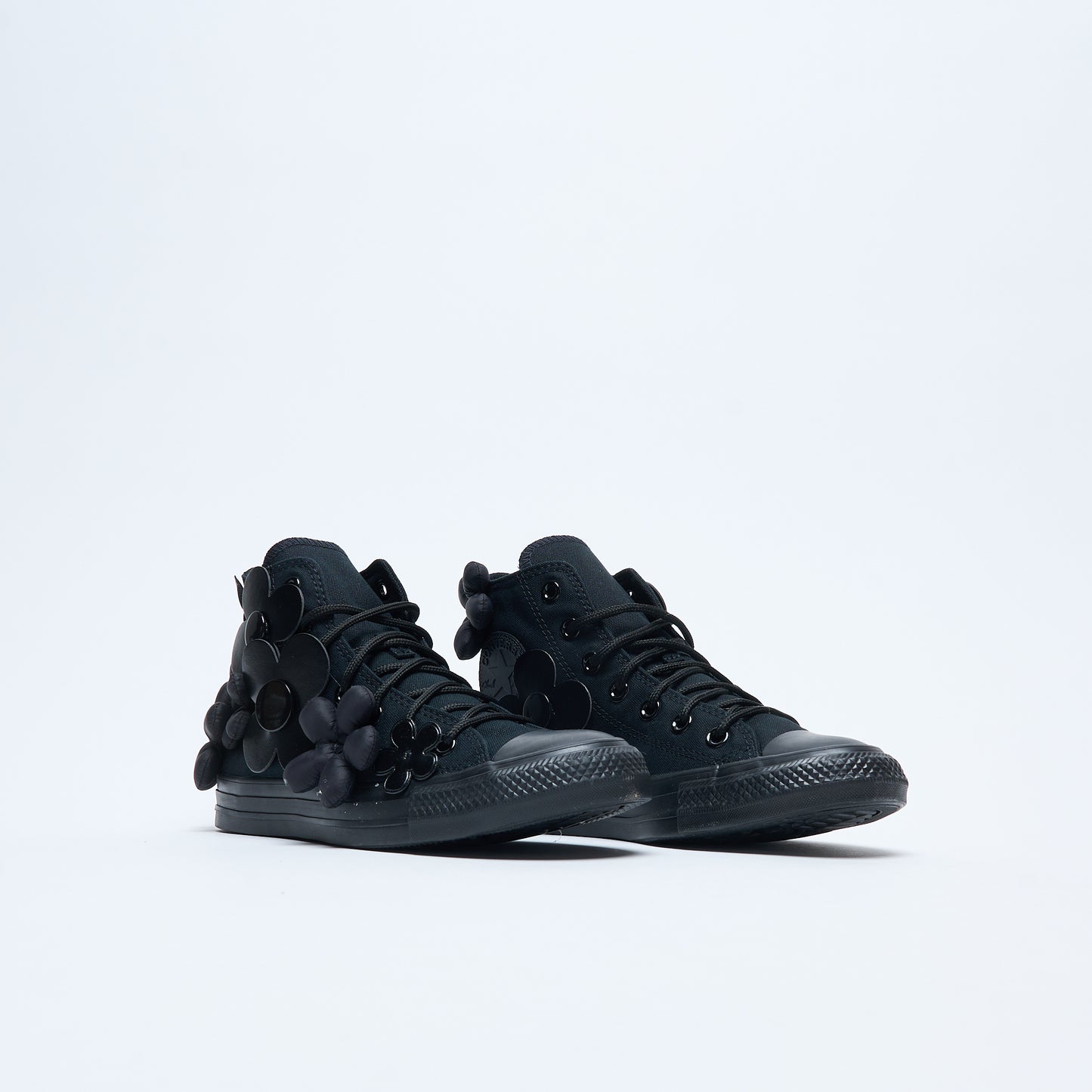 Converse - Chuck Taylor All Star LTD (Black/Dark Flowers)
