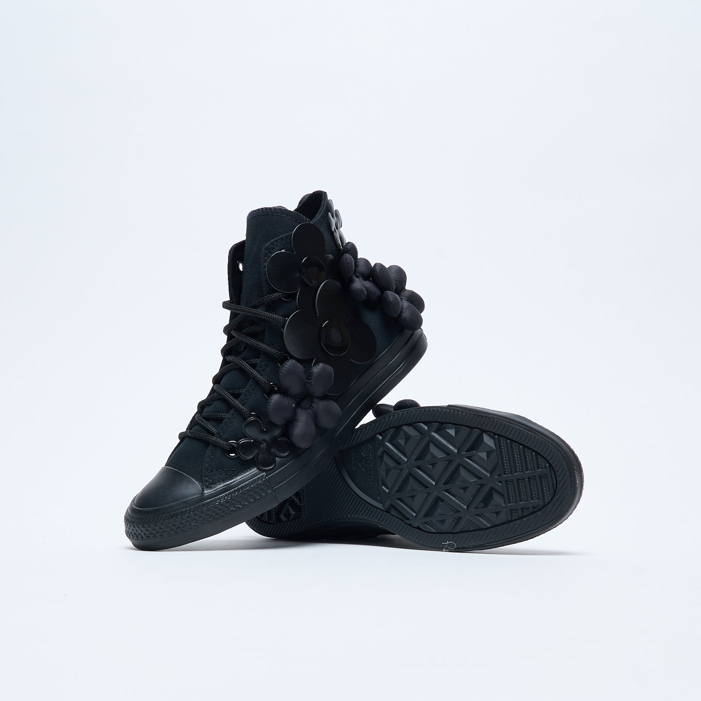Converse - Chuck Taylor All Star LTD (Black/Dark Flowers)