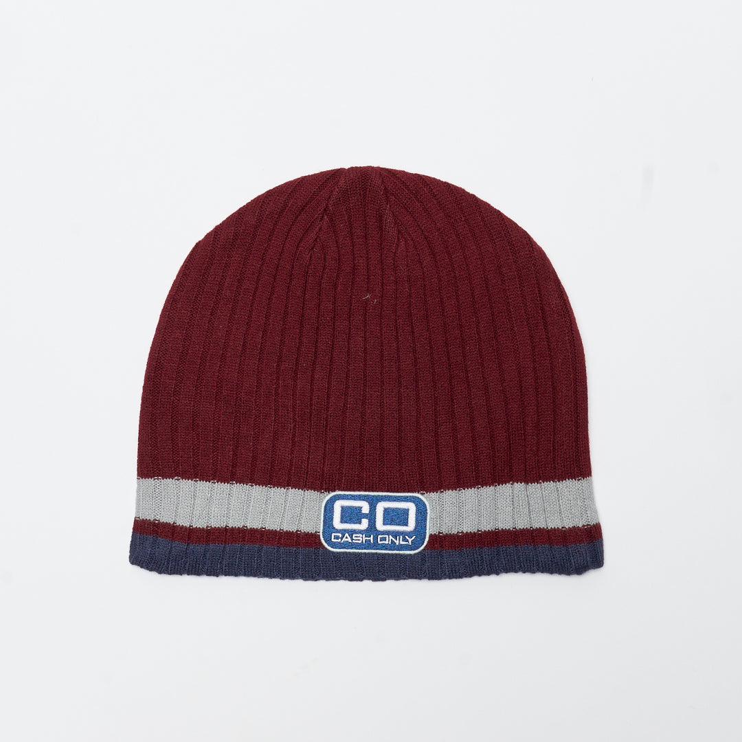 Cash Only - Strike Beanie (Burgundy) Éditeur de texte enrichi