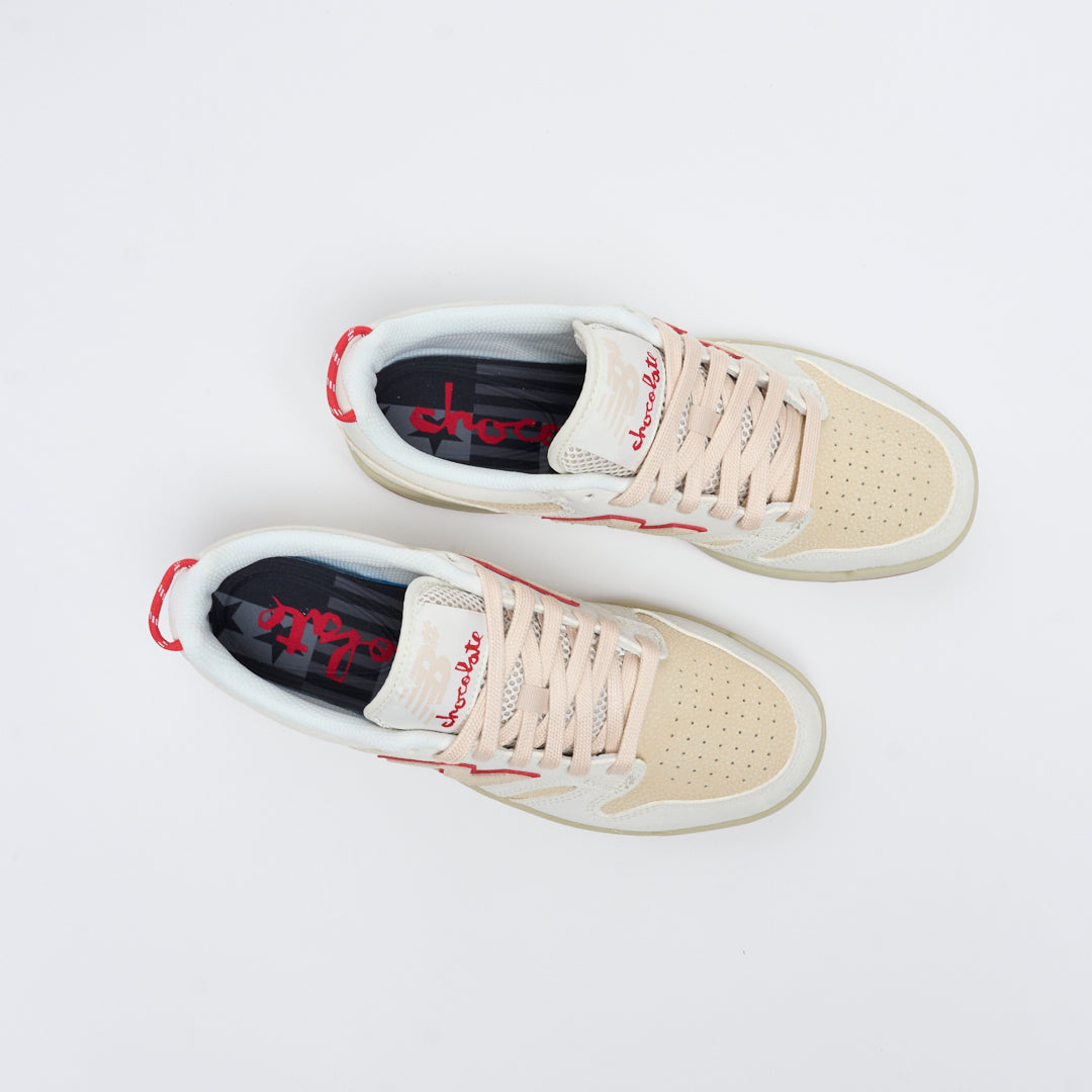 Chocolate Skateboards x NB Numeric - 480 (Sea Salt/Red)