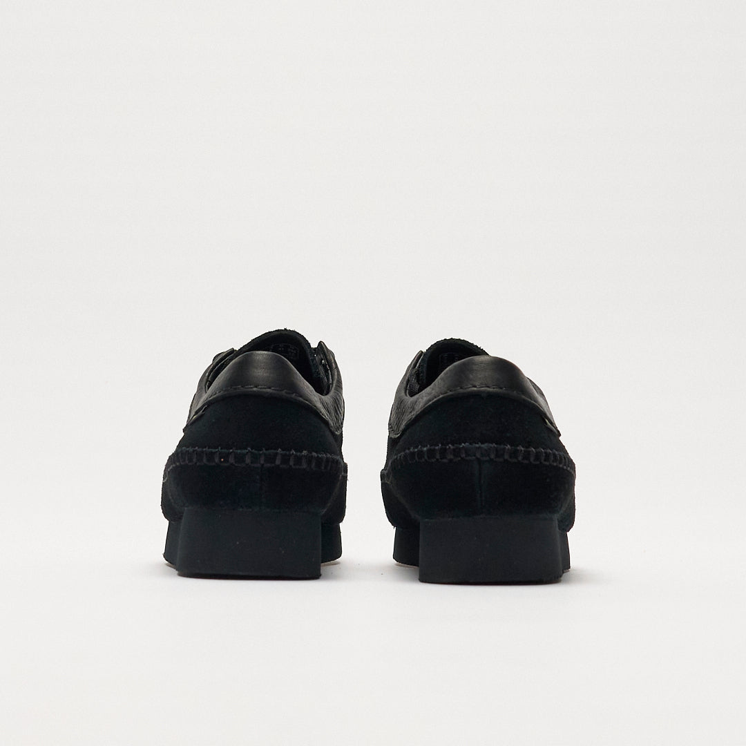 Clarks Originals - Weaver GTX (Black Suede)