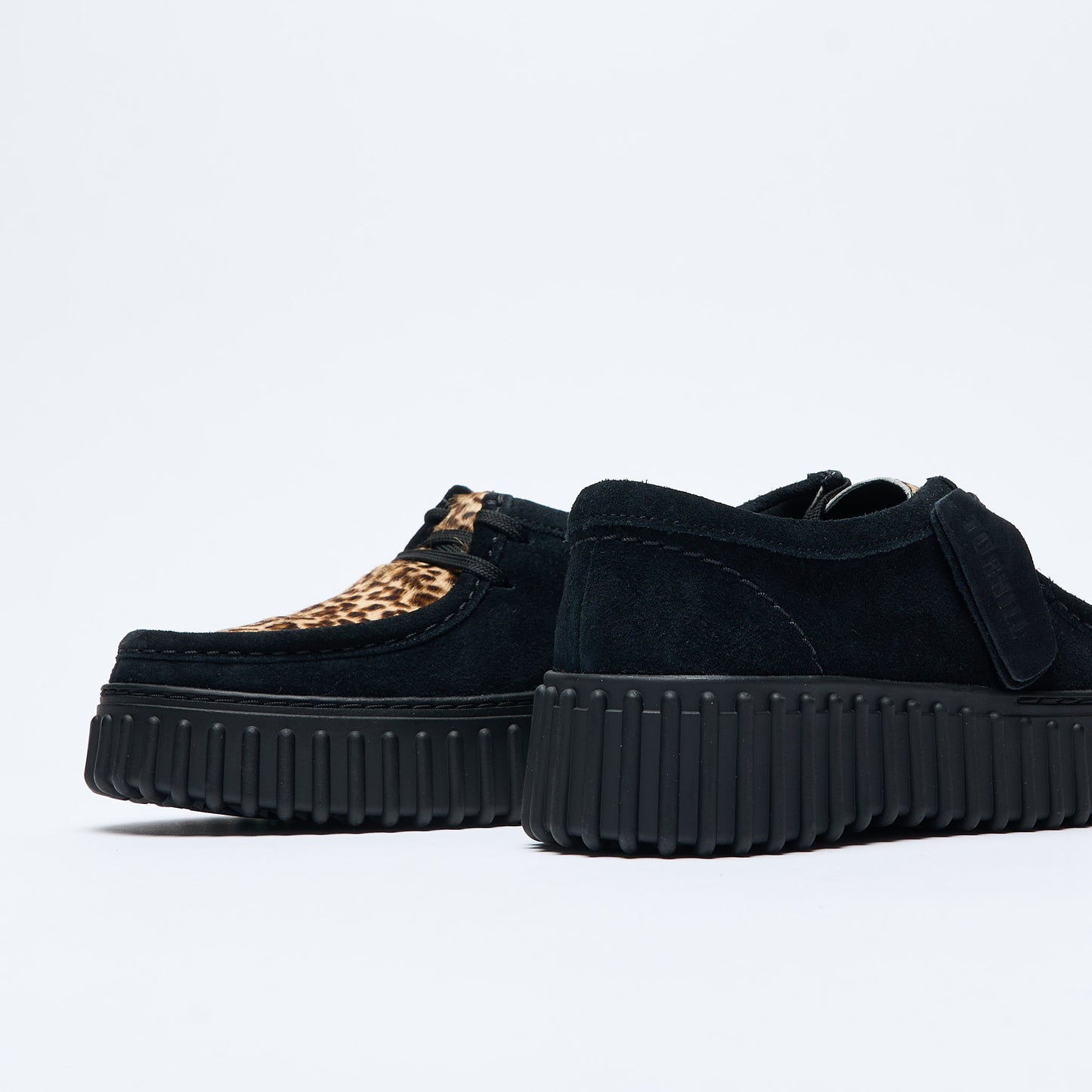 Clarks - Torhill Bee (Black/Leopard Pint)