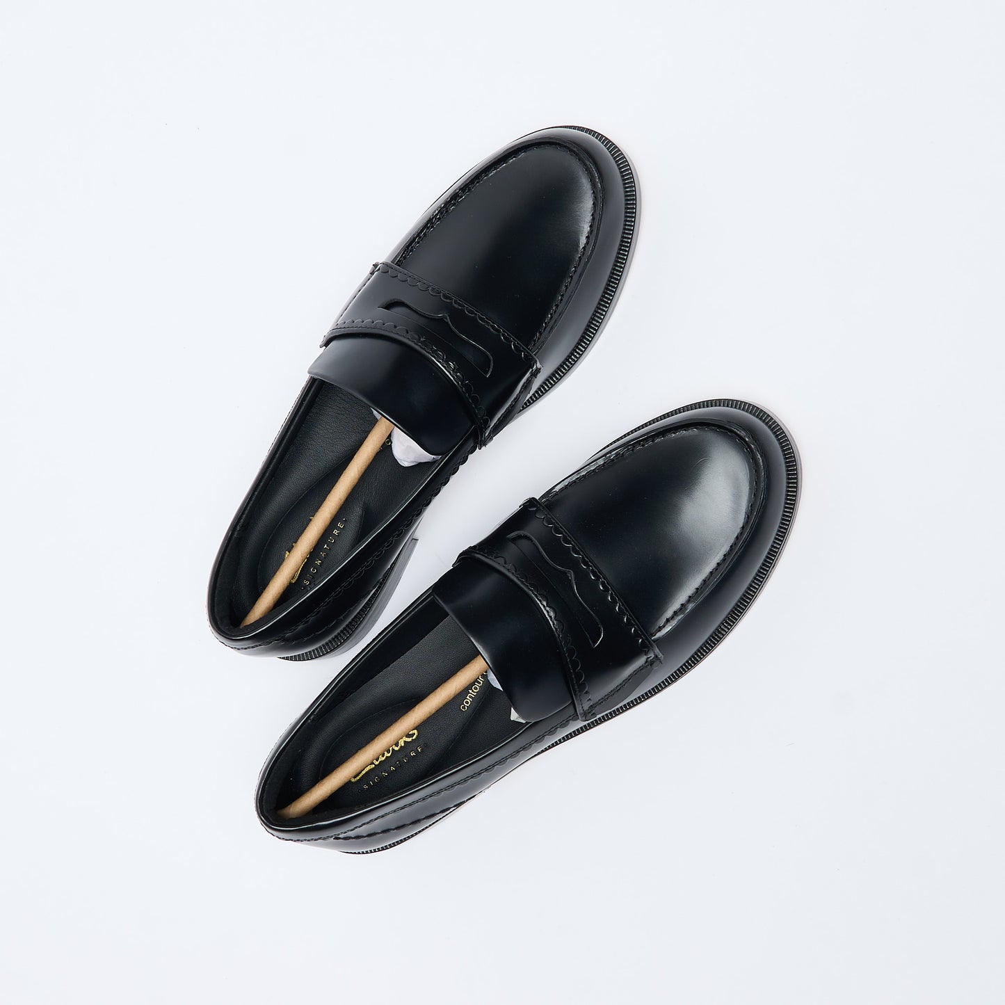Clarks Signature - Women Straven Edge Leather (Black)