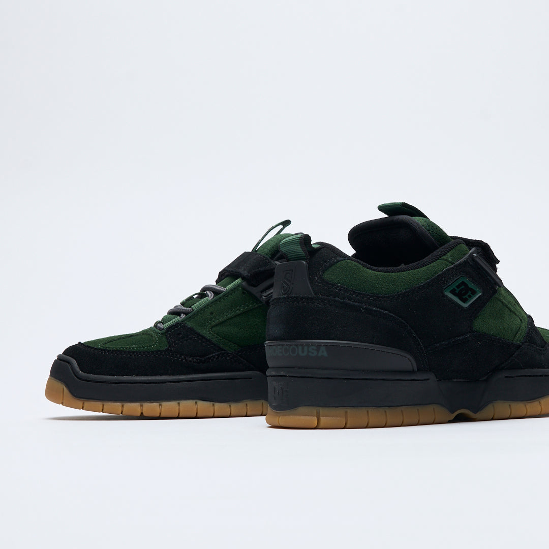 DC Shoes - JS-1 (Black/Dark Forest/Gum)