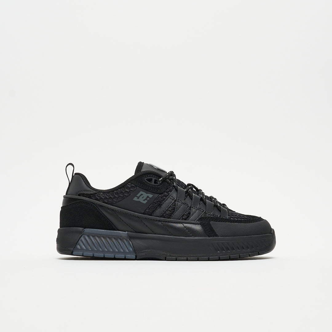 DC Shoes - Lucien Pro Model (Black/Black/Blue)
