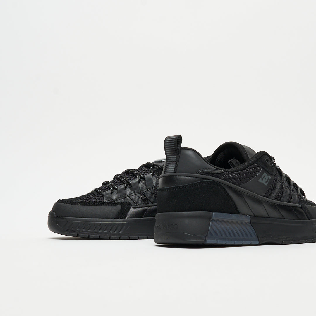 DC Shoes - Lucien Pro Model (Black/Black/Blue)
