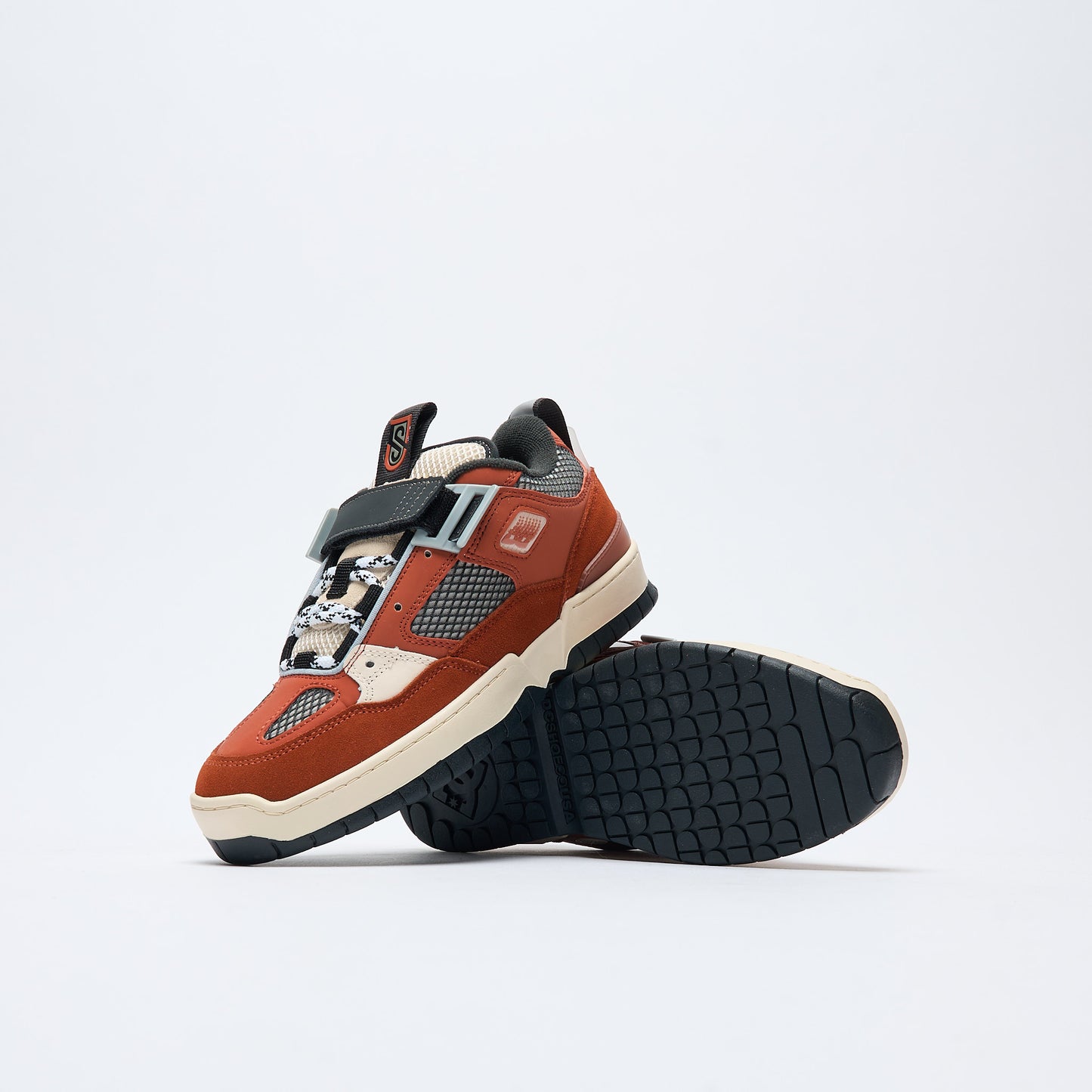 Bronze 56K x DC Shoes - JS-1 (Bronze)