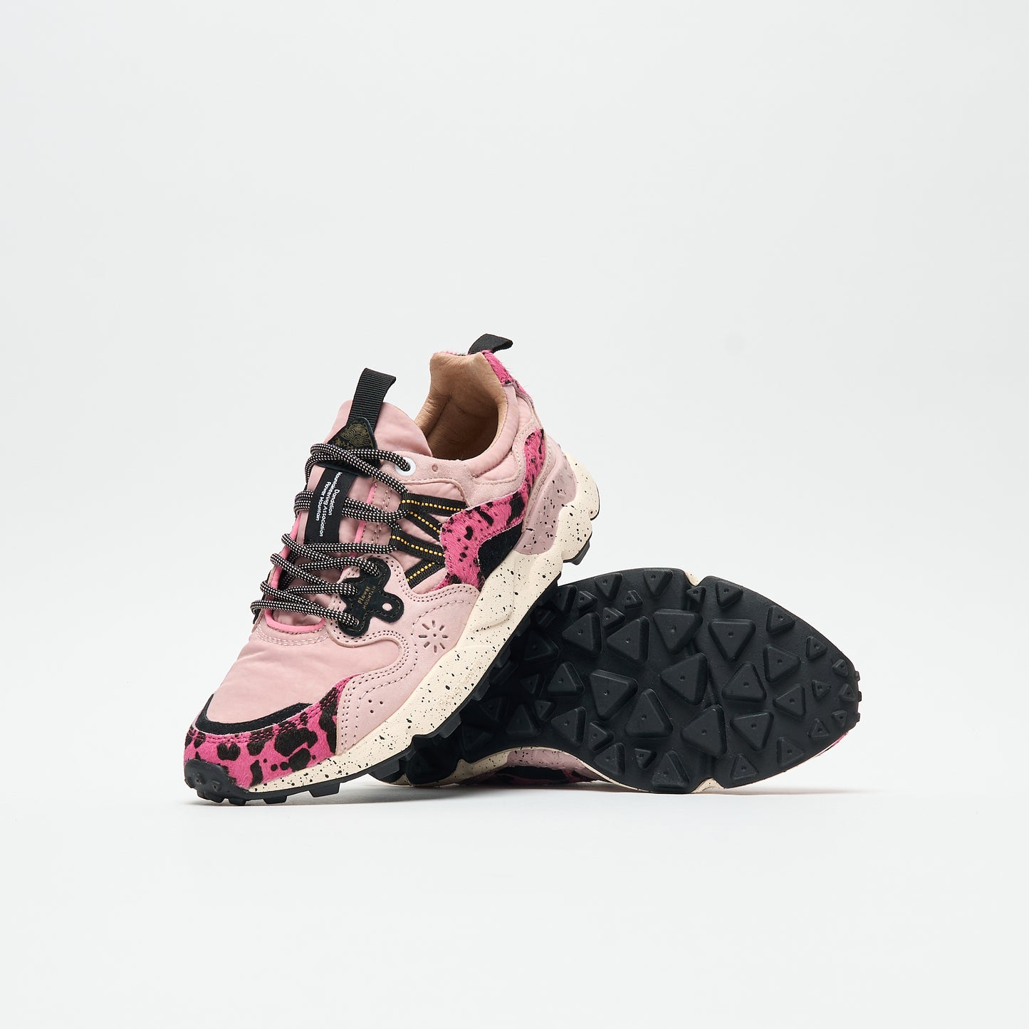 Flower Mountain - Yamano 3 Woman Suede/Pony Hair/Nylon (Coral Rose/Black)
