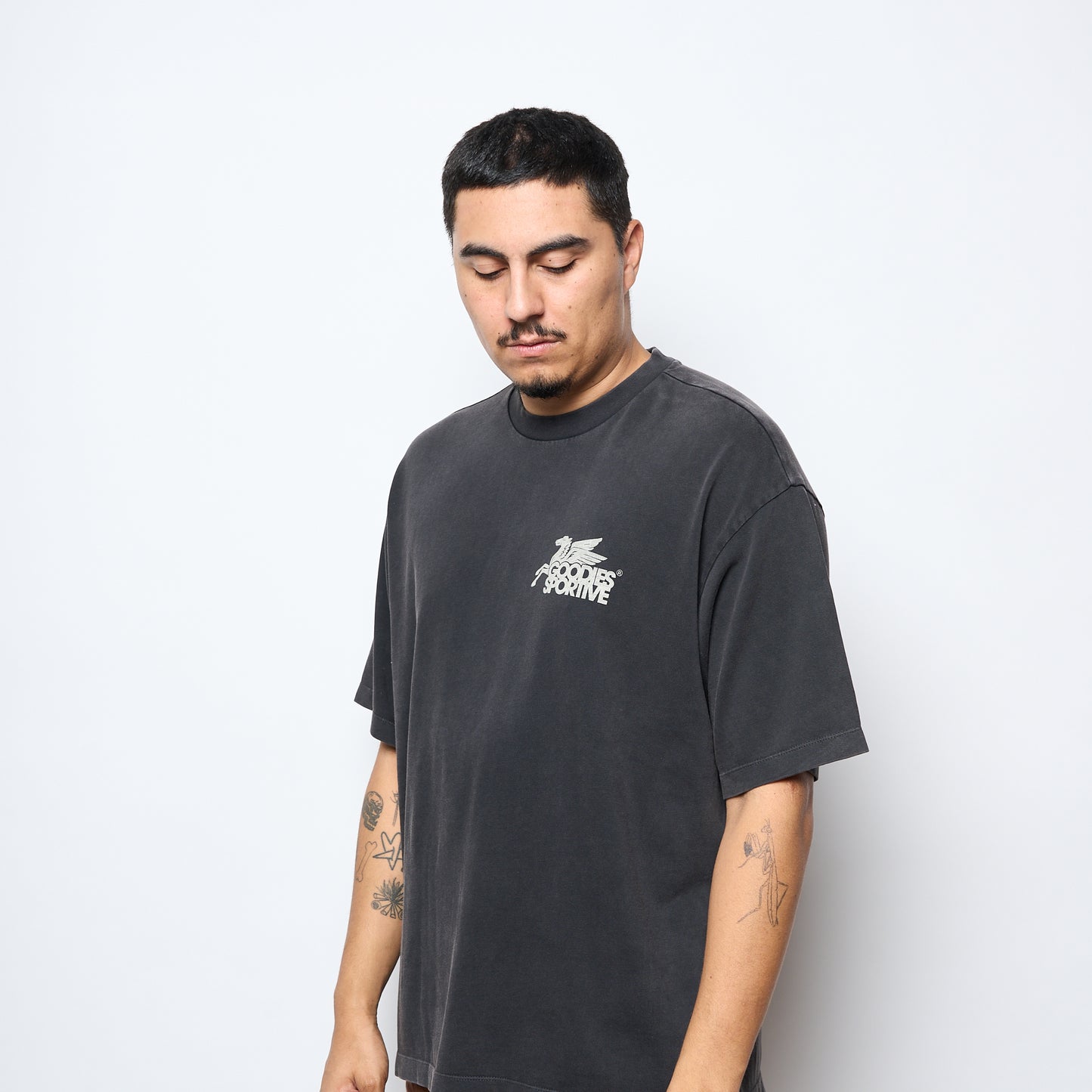 Goodies Sportive -Dusty Premium Pegasus T-shirt (Faded Black)