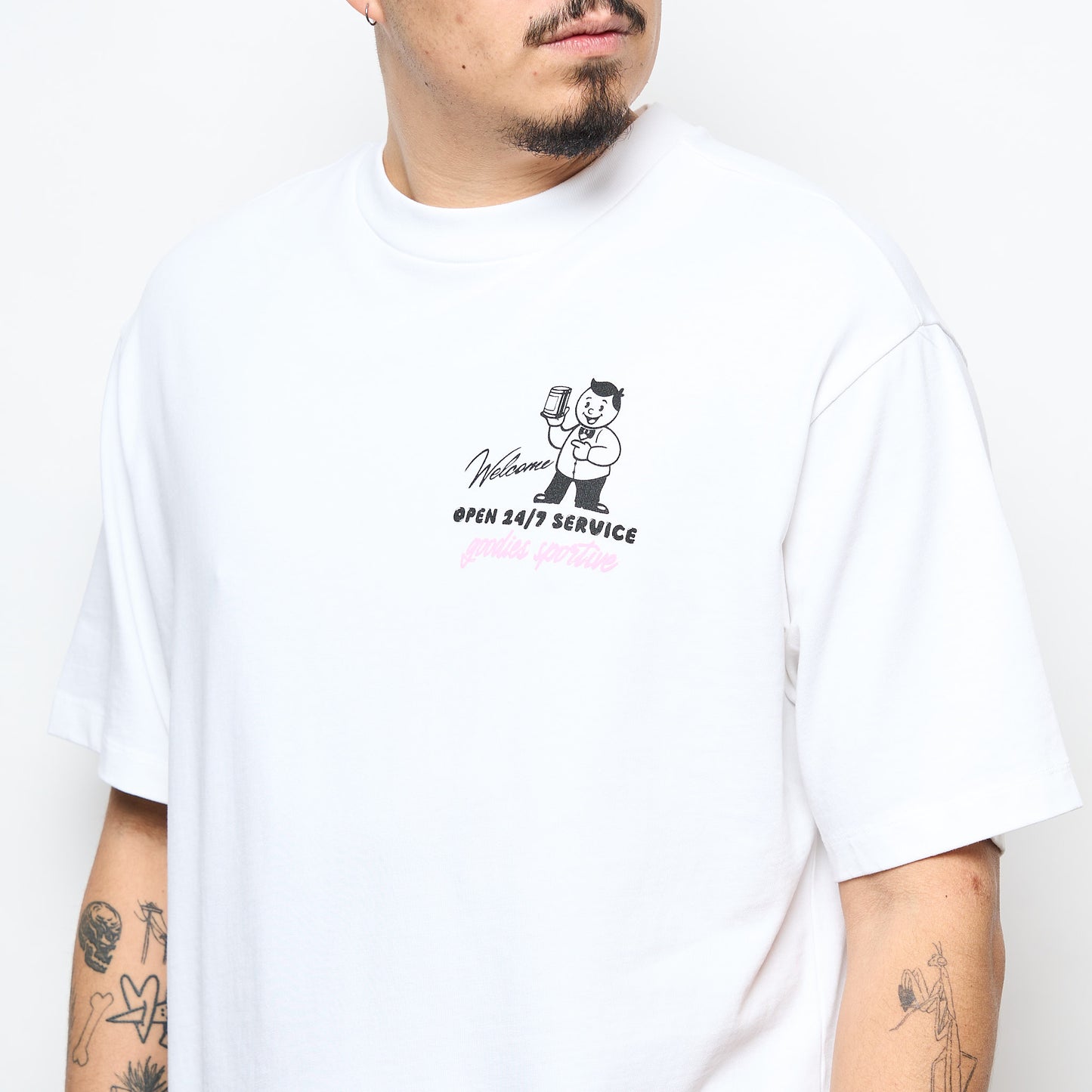 Goodies Sportive - Sand Store Tee (White)