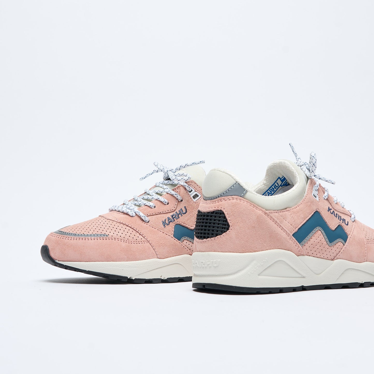 Karhu - Aria 95 (Cameo Rose/Blue Mirage)