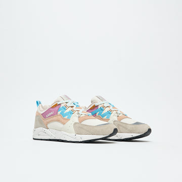 Karhu - Fusion 2.0 (Silver Lining / Milky Blue)