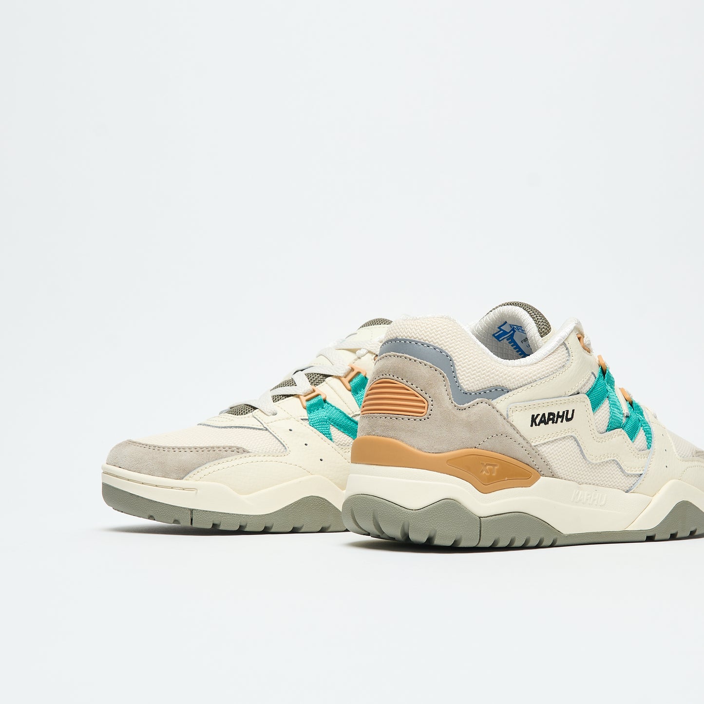 Karhu - Fusion XT (Silver Lining / Winter Green)