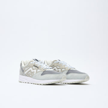 Karhu - Legacy 96 (Dawn Blue/Bright White)