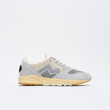 Karhu - Aria 95 (Lunar Rock/Foggy Dew)