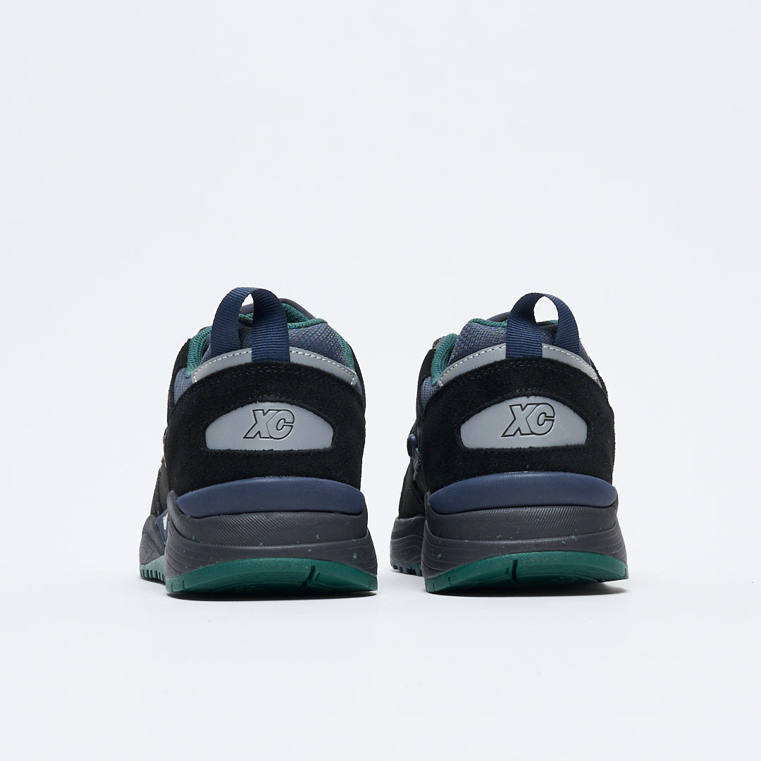 Karhu - FUSION XC WP (Caviar/Caviar)