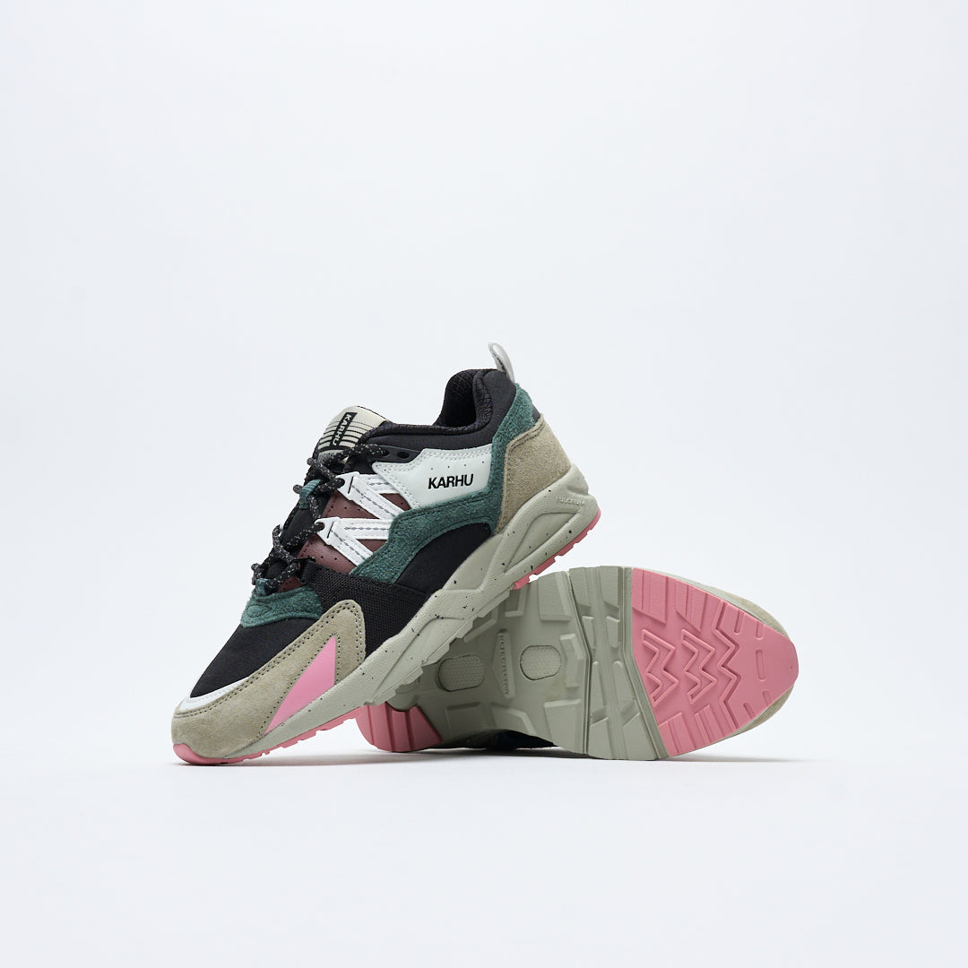 Karhu - Fusion 2.0 "Mystic Forest" (Abbey Stone/Bright White)