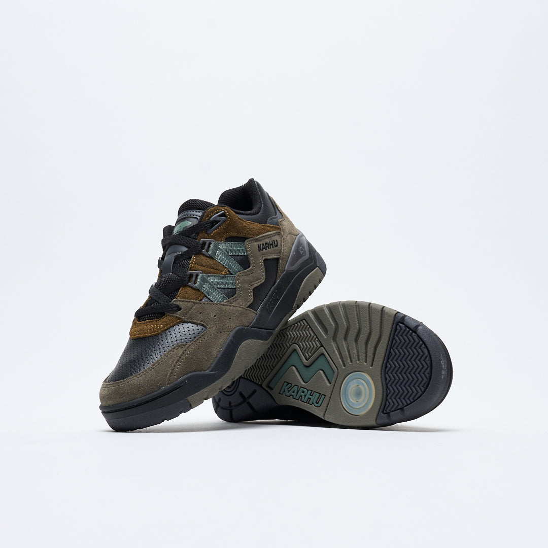 Karhu - Fusion XT (Black/Laurel Wreath)