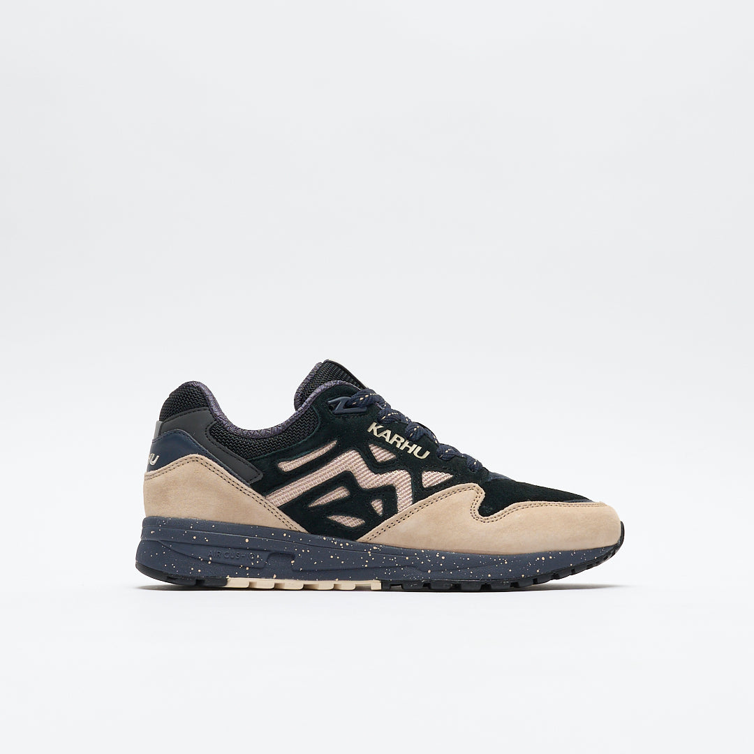 Karhu - Legacy 96 Irish (Cream/Jet Black)