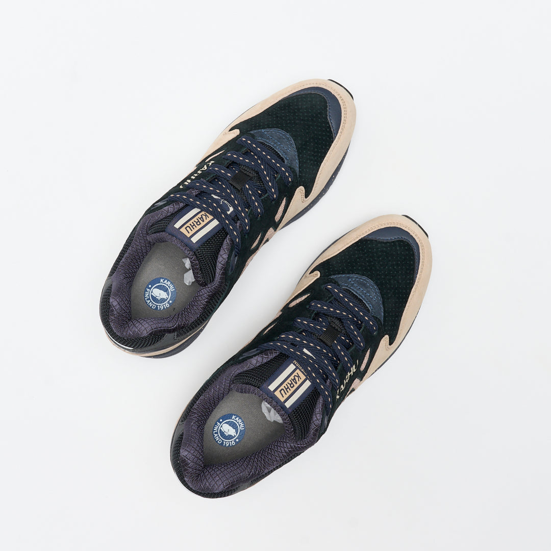Karhu - Legacy 96 Irish (Cream/Jet Black)