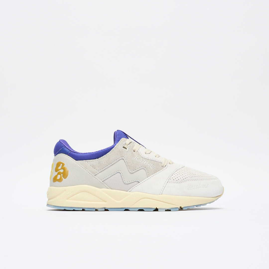 Karhu x Spectrum by Egs - Aria 95 Silver (Birch/Spectrum Blue) "Three Letters"