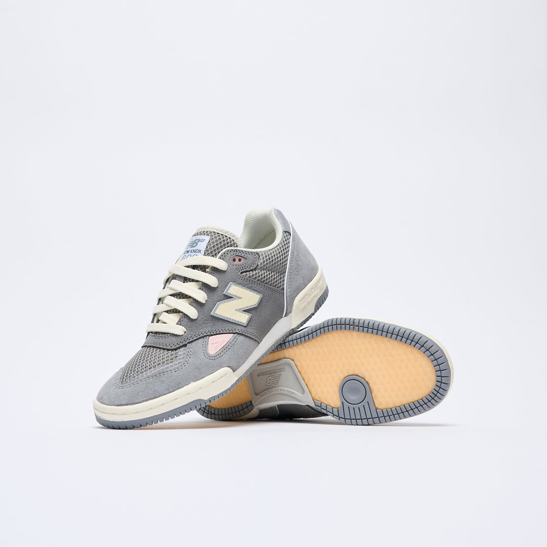 NB Numeric - NM 600 ART "Lost Art" (Grey)