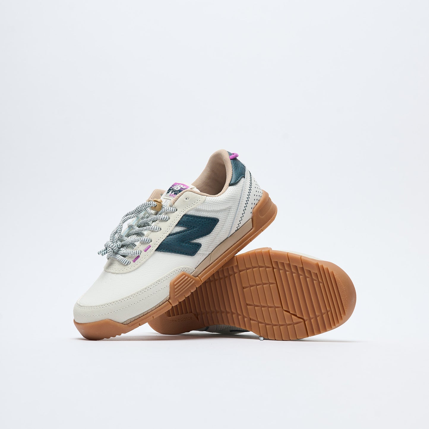 New Balance Numeric - NB NM 440 WSR (Sea Salt/Deep Ocean)