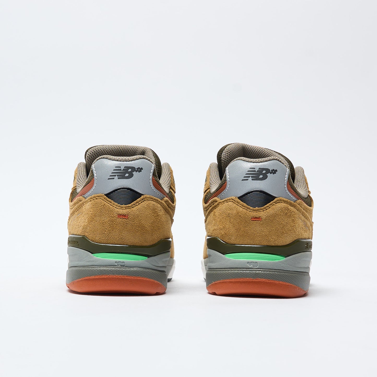 New Balance Numeric - NM Reynolds 933 MNO (Camel/Dark Brown)
