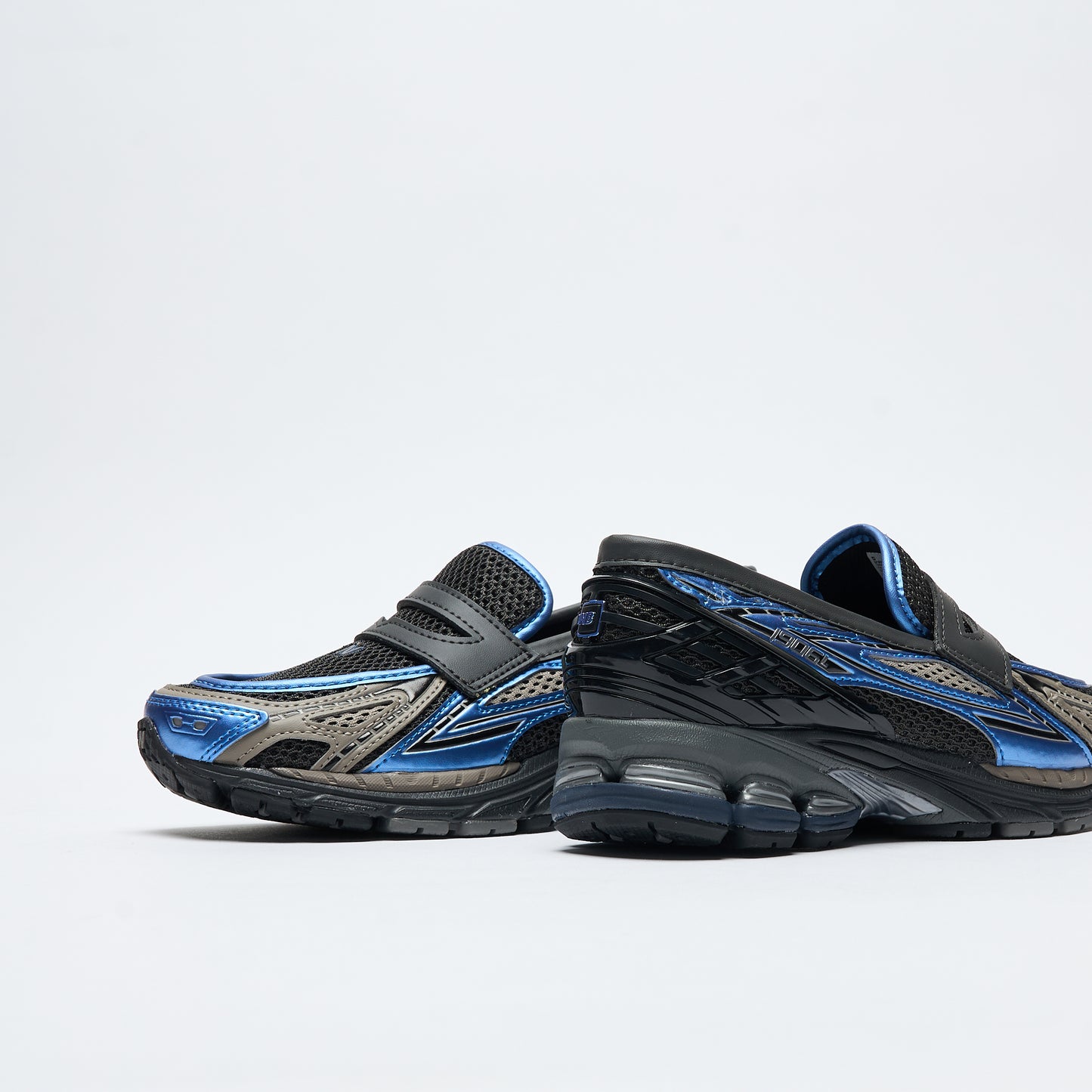 New Balance - U 1906 LAR Loafer (Black Cement/Blue Gemstone)
