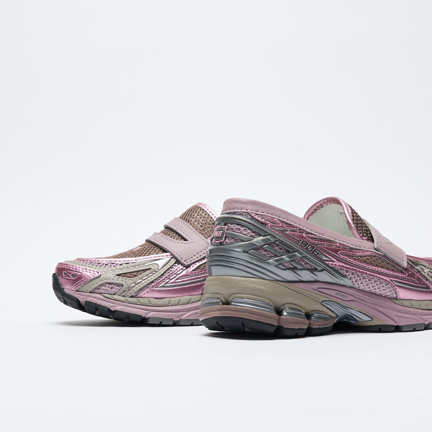 New Balance - U 1906 LAU Loafer (Ice Wine/Pink Taffy)