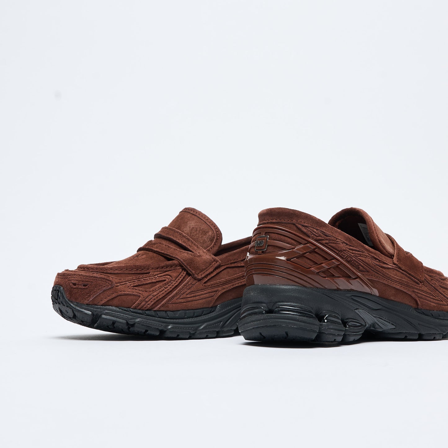 New Balance - U 1906 LNS (Rich Oak/Black Cement)